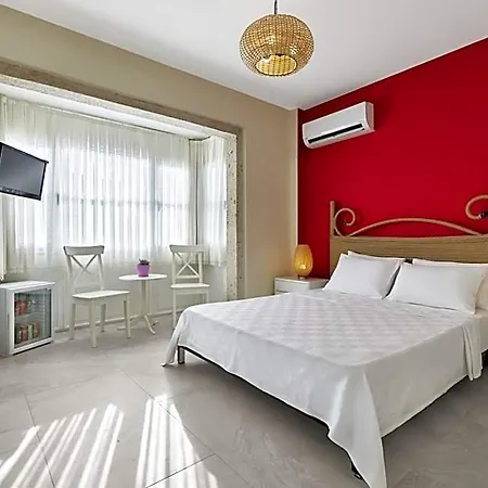 Panda Hotel 3*